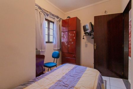 Casa para alugar com 203m², 3 quartos e 2 vagas Casa para alugar com 203m², 3 quartos e 2 vagasQuarto 2