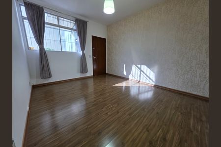 sala de apartamento para alugar com 3 quartos, 108m² em Fonte Grande, Contagem