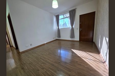 sala de apartamento para alugar com 3 quartos, 108m² em Fonte Grande, Contagem