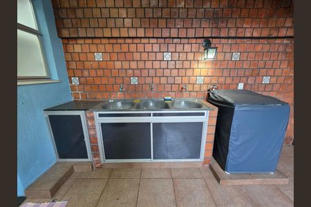 Apartamento para alugar com 108m², 3 quartos e 1 vagalavanderia