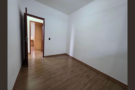 Apartamento para alugar com 108m², 3 quartos e 1 vagaquarto 2
