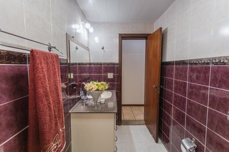 Apartamento para alugar com 170m², 4 quartos e 2 vagas Apartamento para alugar com 170m², 4 quartos e 2 vagasBanheiro Social