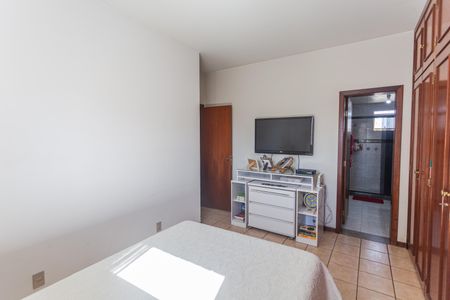 Apartamento para alugar com 170m², 4 quartos e 2 vagas Apartamento para alugar com 170m², 4 quartos e 2 vagasSuíte 1