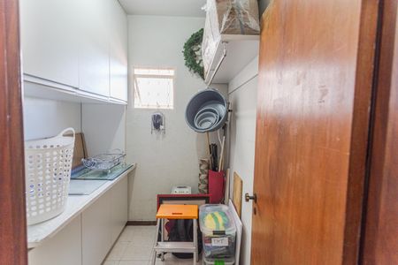 Apartamento para alugar com 170m², 4 quartos e 2 vagas Apartamento para alugar com 170m², 4 quartos e 2 vagasQuarto de Serviço