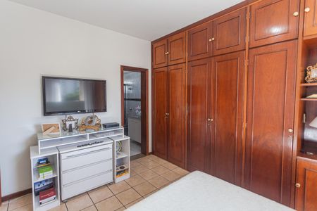 Apartamento para alugar com 170m², 4 quartos e 2 vagas Apartamento para alugar com 170m², 4 quartos e 2 vagasSuíte 1