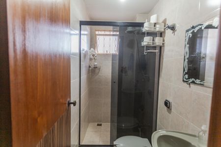 Apartamento para alugar com 170m², 4 quartos e 2 vagas Apartamento para alugar com 170m², 4 quartos e 2 vagasBanheiro de serviço