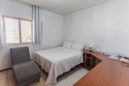 Apartamento para alugar com 170m², 4 quartos e 2 vagas Apartamento para alugar com 170m², 4 quartos e 2 vagasQuarto 3