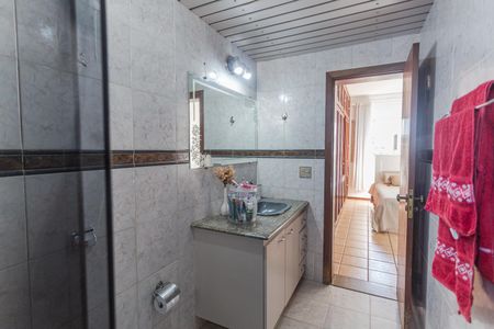 Apartamento para alugar com 170m², 4 quartos e 2 vagas Apartamento para alugar com 170m², 4 quartos e 2 vagasBanheiro da Suíte 1
