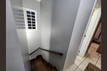 Casa à venda com 150m², 3 quartos e 2 vagasCorredor