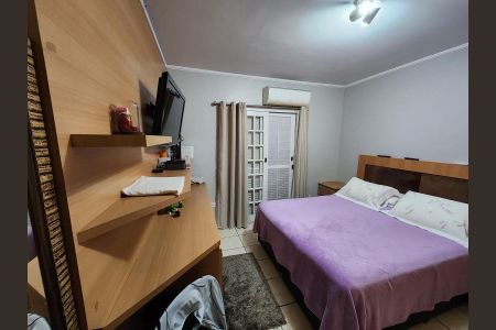 Casa à venda com 150m², 3 quartos e 2 vagasQuarto 