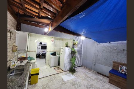 Casa à venda com 150m², 3 quartos e 2 vagasÁrea externa
