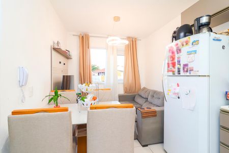 Sala/Cozinha de apartamento para alugar com 2 quartos, 31m² em Fazenda Aricanduva, São Paulo