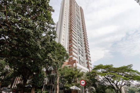 Apartamento à venda com 49m², 1 quarto e 1 vaga Apartamento à venda com 49m², 1 quarto e 1 vagaFachada