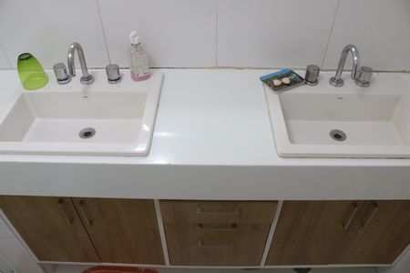 Apartamento para alugar com 86m², 2 quartos e 1 vagaBanheiro