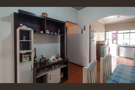 Casa à venda com 300m², 5 quartos e 2 vagas