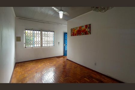 Casa à venda com 300m², 5 quartos e 2 vagas