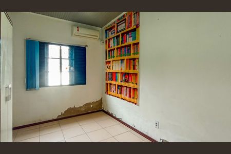 Casa à venda com 300m², 5 quartos e 2 vagas
