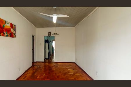 Casa à venda com 300m², 5 quartos e 2 vagas