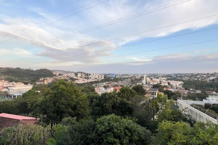 Casa à venda com 276m², 2 quartos e 5 vagas