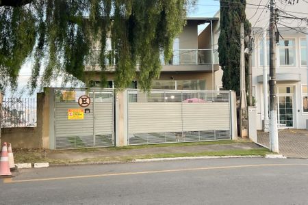 Casa à venda com 276m², 2 quartos e 5 vagas