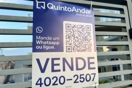 Casa à venda com 276m², 2 quartos e 5 vagas