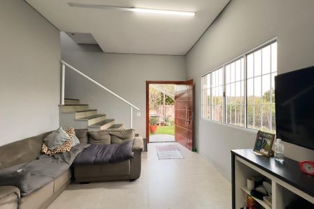 Casa à venda com 276m², 2 quartos e 5 vagas