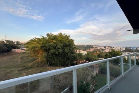 Casa à venda com 276m², 2 quartos e 5 vagas