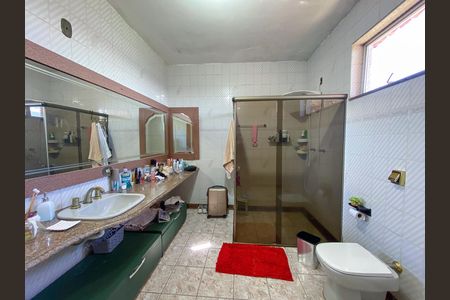 Casa para alugar com 400m², 3 quartos e 10 vagas