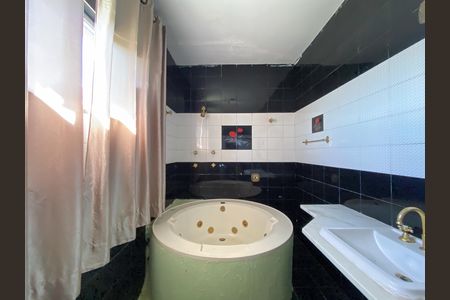 Casa para alugar com 400m², 3 quartos e 10 vagas