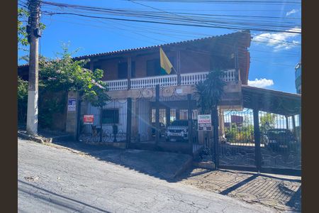 Casa para alugar com 400m², 3 quartos e 10 vagas