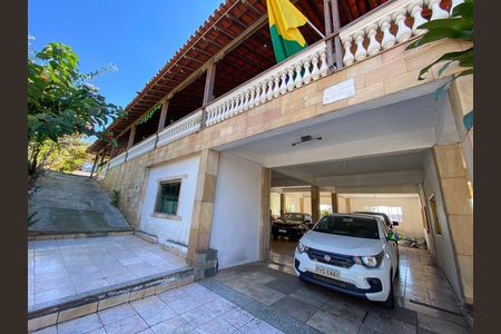 Casa para alugar com 400m², 3 quartos e 10 vagas