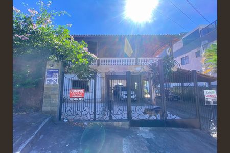 Casa para alugar com 400m², 3 quartos e 10 vagas