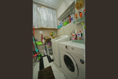 Casa à venda com 200m², 3 quartos e 2 vagasÁrea de Serviço