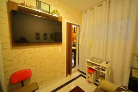 Casa à venda com 200m², 3 quartos e 2 vagasQuarto serviço/escritório 