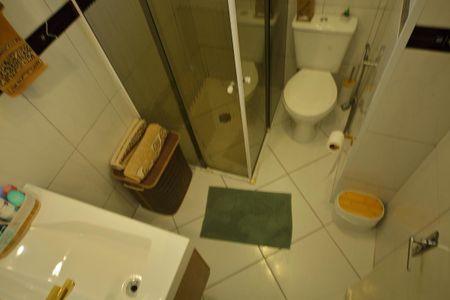 Casa à venda com 200m², 3 quartos e 2 vagasBanheiro Social 
