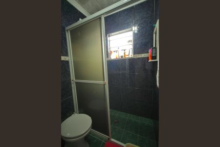 Casa à venda com 200m², 3 quartos e 2 vagasBanheiro da Suíte 