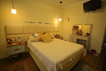 Casa à venda com 200m², 3 quartos e 2 vagasQuarto 2 