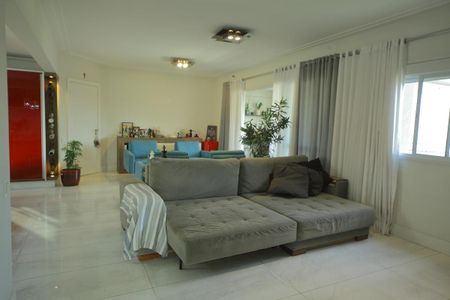 Apartamento para alugar com 128m², 3 quartos e 2 vagasSala