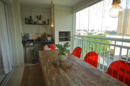 Apartamento para alugar com 128m², 3 quartos e 2 vagasVaranda a Sala 