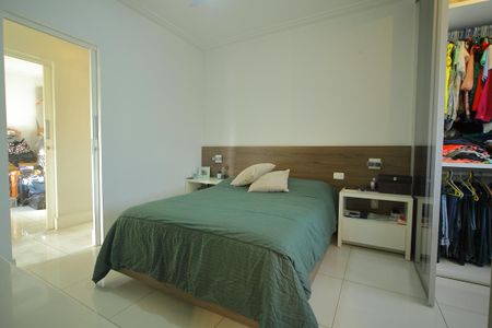 Apartamento para alugar com 128m², 3 quartos e 2 vagasSuíte 1 