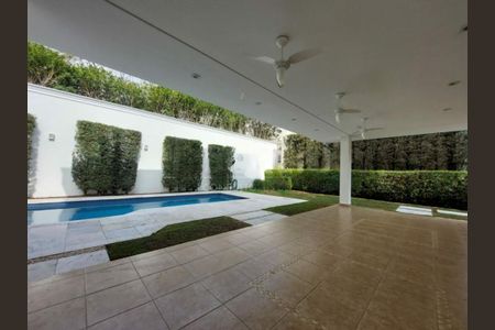 Casa à venda com 600m², 4 quartos e 6 vagas