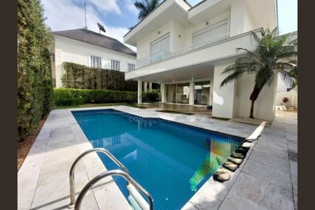 Casa à venda com 600m², 4 quartos e 6 vagas