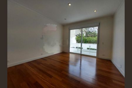 Casa à venda com 600m², 4 quartos e 6 vagas