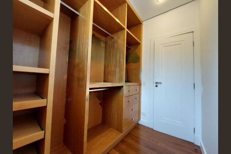 Casa à venda com 600m², 4 quartos e 6 vagas
