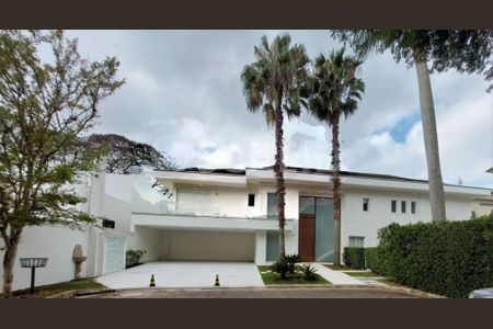 Casa à venda com 600m², 4 quartos e 6 vagas
