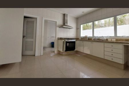 Casa à venda com 600m², 4 quartos e 6 vagas