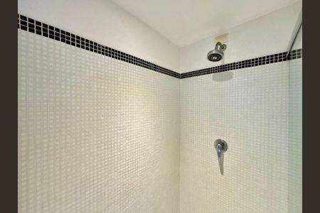 Apartamento à venda com 136m², 3 quartos e 1 vaga Apartamento à venda com 136m², 3 quartos e 1 vagaBanheiro