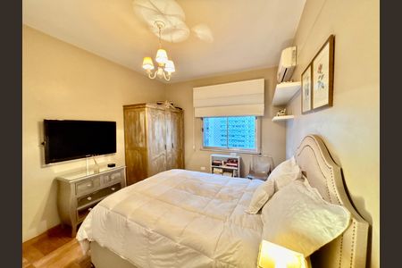 Apartamento à venda com 136m², 3 quartos e 1 vaga Apartamento à venda com 136m², 3 quartos e 1 vagaQuarto
