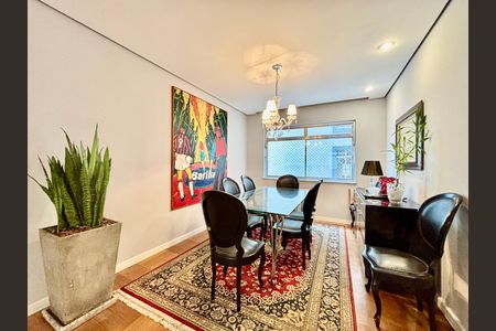 Apartamento à venda com 136m², 3 quartos e 1 vaga Apartamento à venda com 136m², 3 quartos e 1 vagaSala
