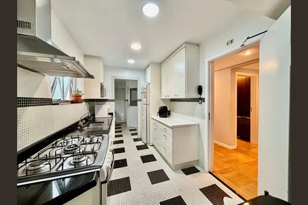 Apartamento à venda com 136m², 3 quartos e 1 vaga Apartamento à venda com 136m², 3 quartos e 1 vagaCozinha